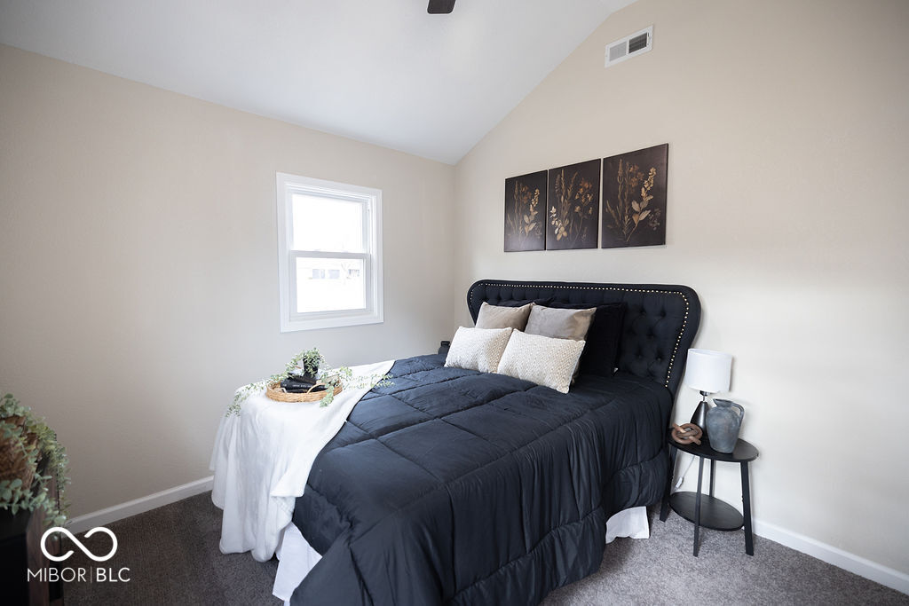 1208 Layton Road Anderson, IN 46011 - Photo 23 of 35