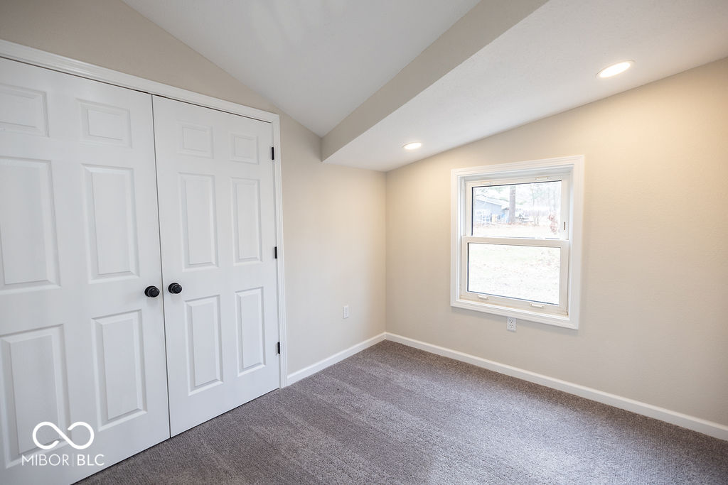 1208 Layton Road Anderson, IN 46011 - Photo 27 of 35