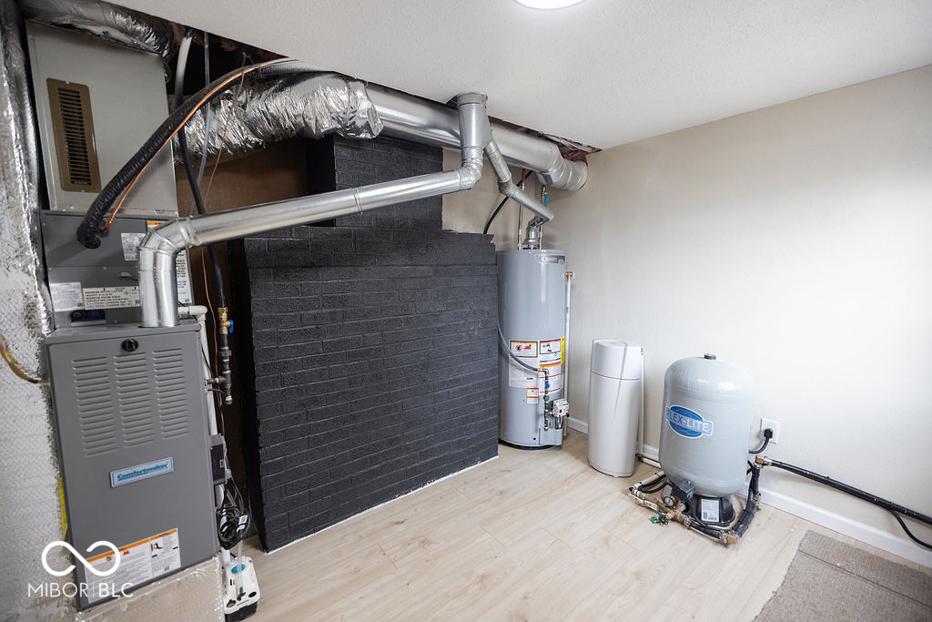 1208 Layton Road Anderson, IN 46011 - Photo 30 of 35