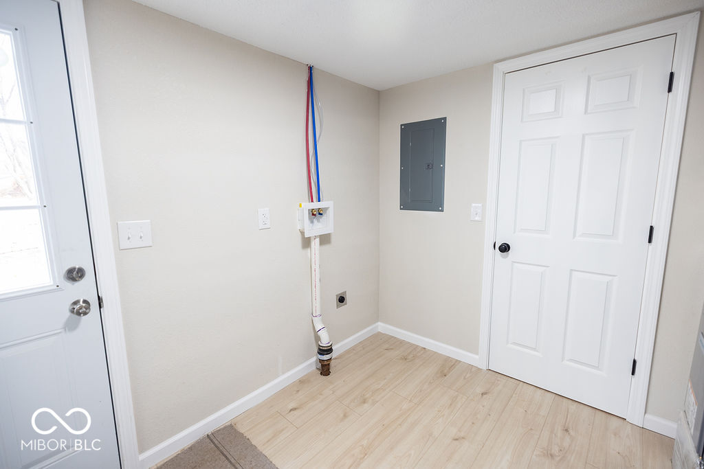 1208 Layton Road Anderson, IN 46011 - Photo 31 of 35