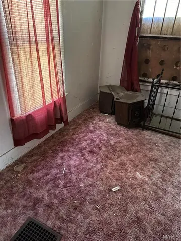 $14,900 | 809 North 23rd Street, East St. Louis, IL 62205