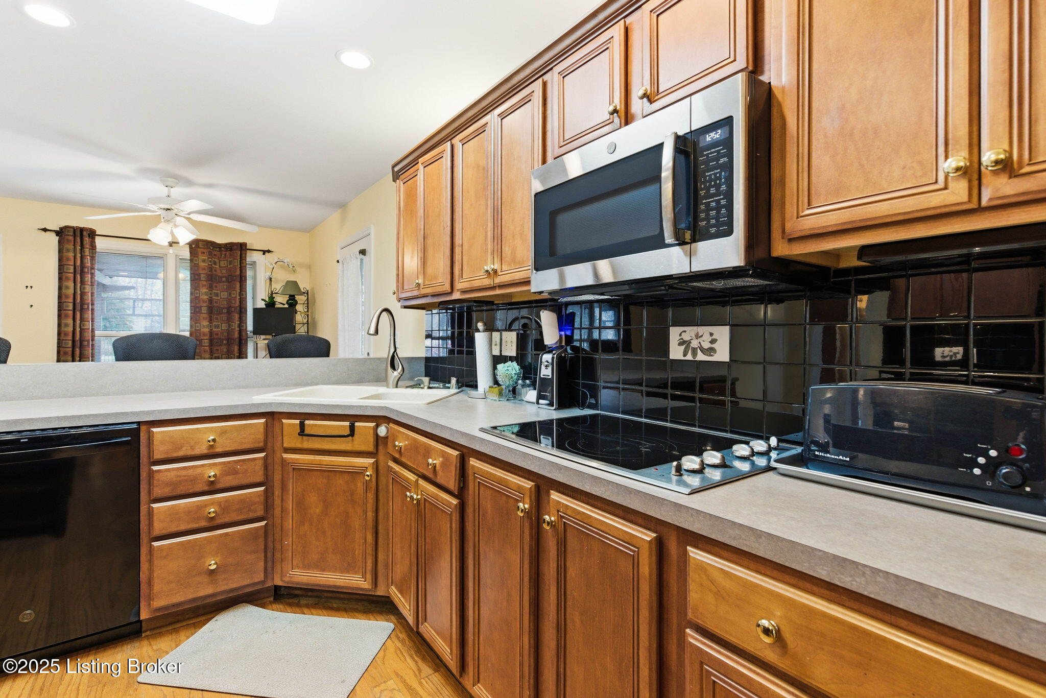 1205 Williams Ridge Road Louisville, KY 40243 - Photo 16 of 64 1205 Williams Ridge Rd-43
