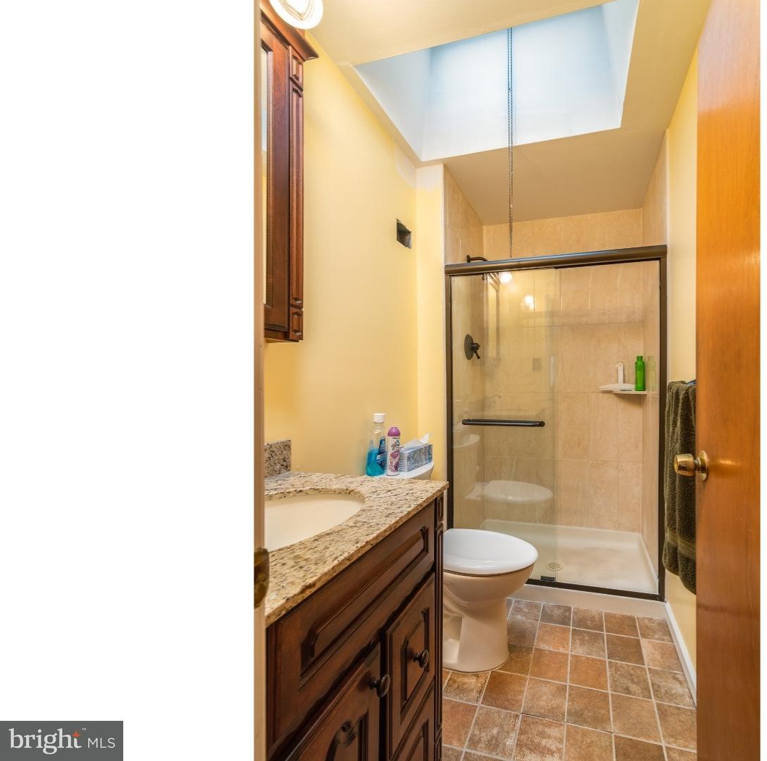 9822 Hardy Road Philadelphia, PA 19115 - Photo 13 of 25 Gallery Image 13