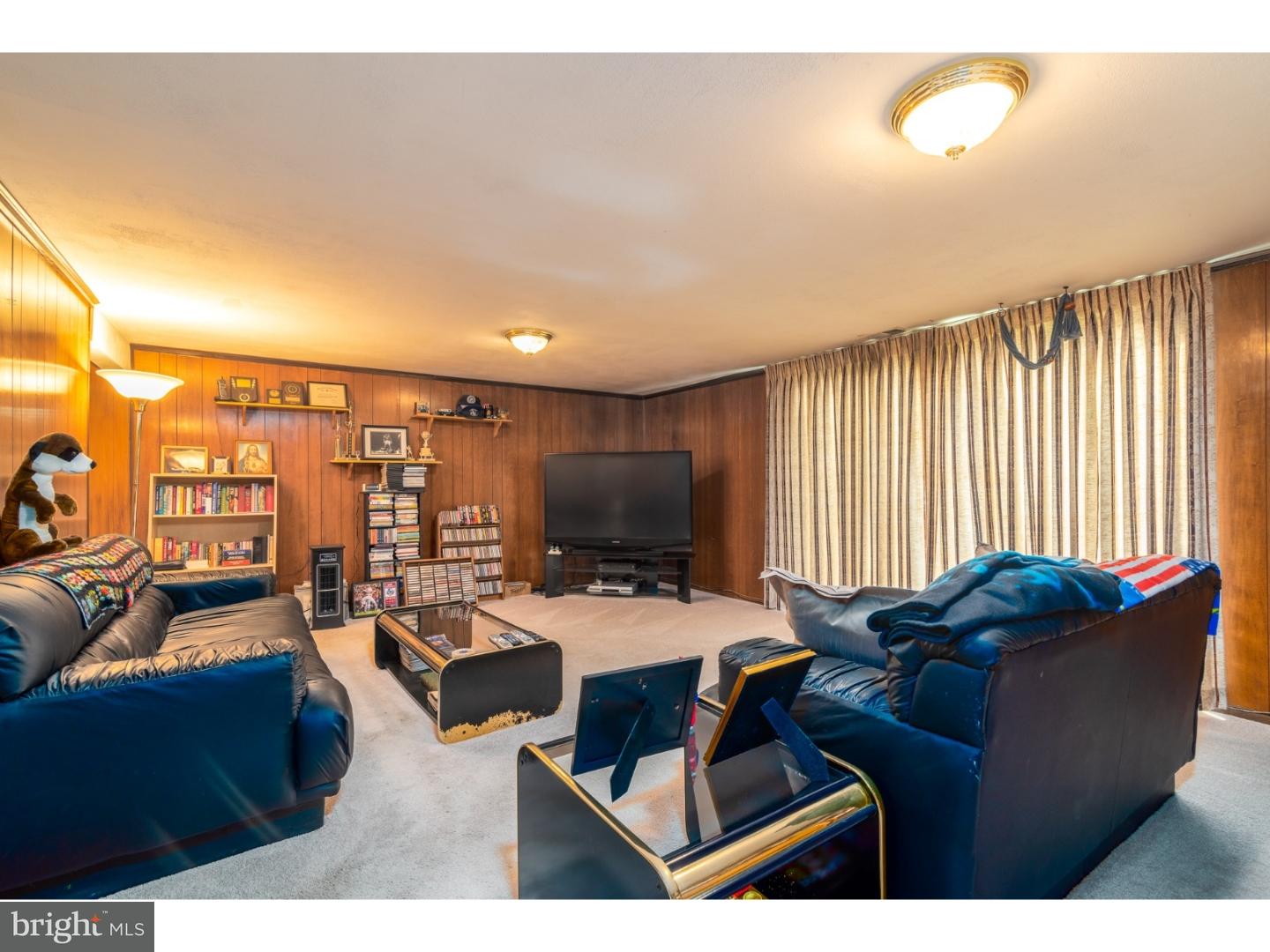 9822 Hardy Road Philadelphia, PA 19115 - Photo 19 of 25 Gallery Image 19