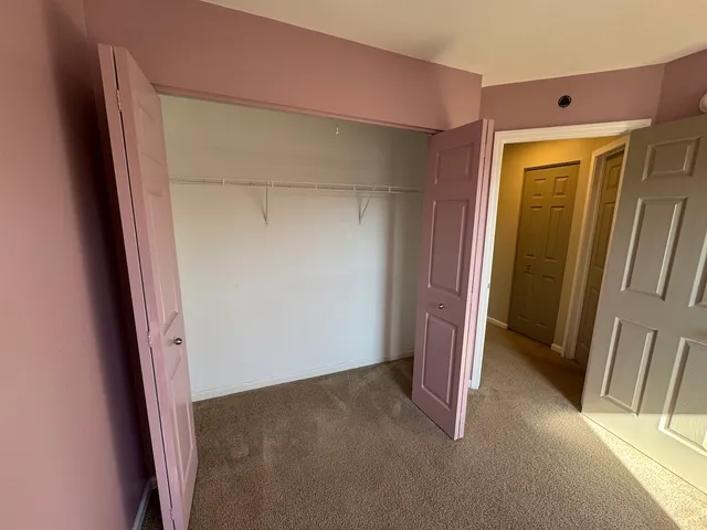 $359,900 | 1131 North Claremont Drive, Palatine, IL 60074