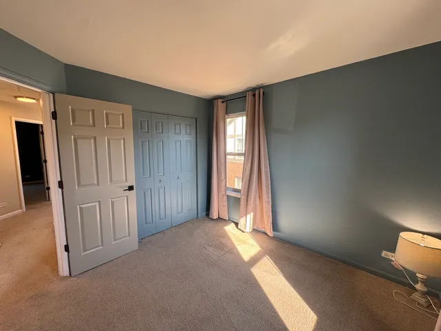 $359,900 | 1131 North Claremont Drive, Palatine, IL 60074