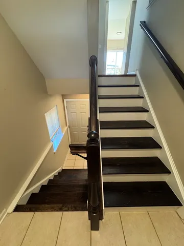 $359,900 | 1131 North Claremont Drive, Palatine, IL 60074