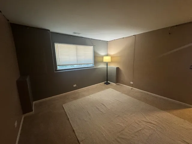 $359,900 | 1131 North Claremont Drive, Palatine, IL 60074