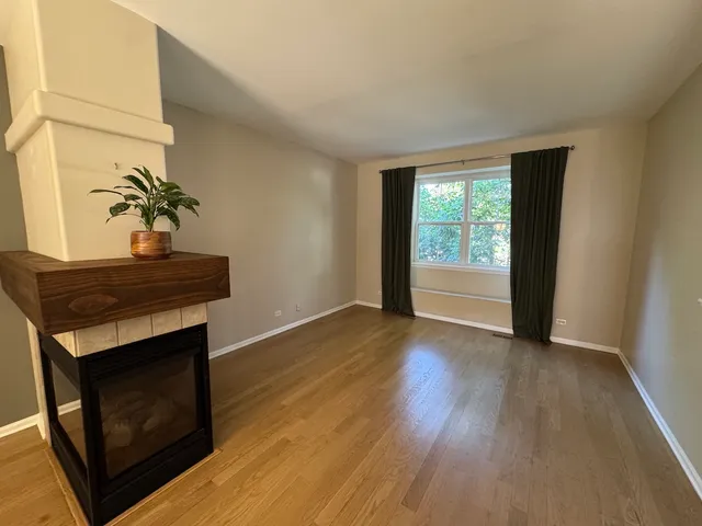 $359,900 | 1131 North Claremont Drive, Palatine, IL 60074