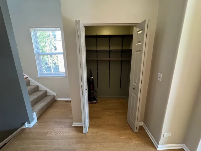 $359,900 | 1131 North Claremont Drive, Palatine, IL 60074