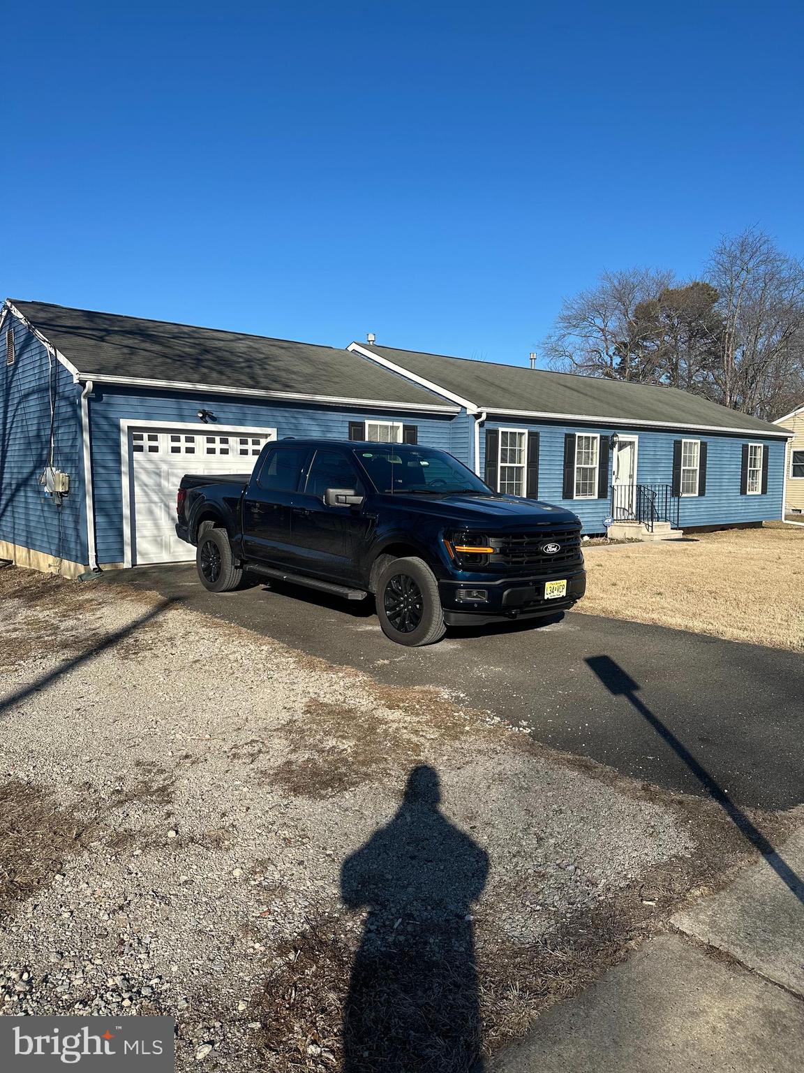 8 Francis Street Wrightstown, NJ 08562 - Photo 1 of 23 a front view of a house with a yard