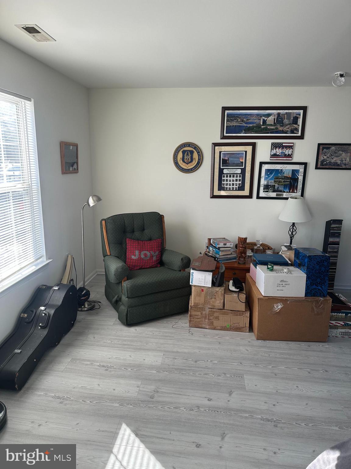 8 Francis Street Wrightstown, NJ 08562 - Photo 19 of 23 a living room with furniture and a window