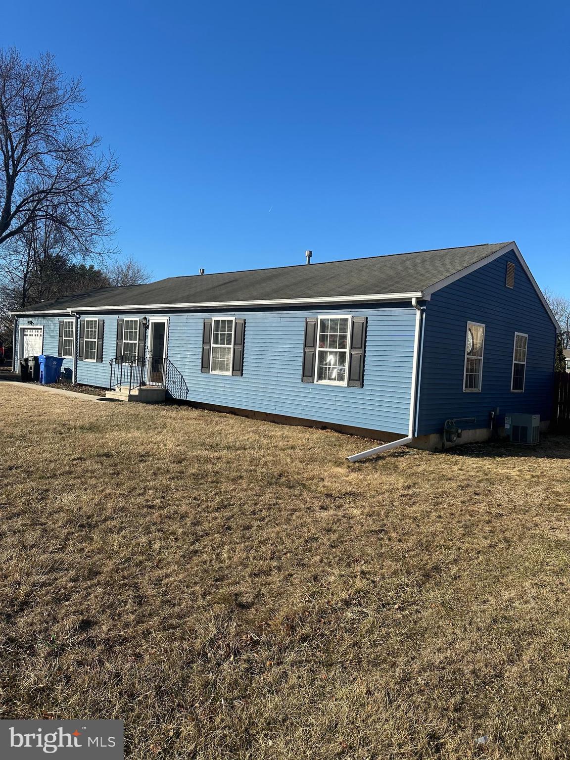 8 Francis Street Wrightstown, NJ 08562 - Photo 2 of 23 front view of house with a yard