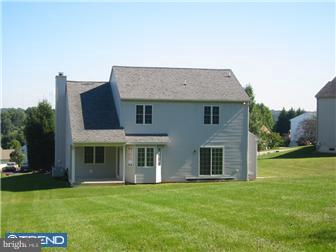 34 Ridge View Drive Coatesville, PA 19320 - Photo 5 of 12 Exterior Back