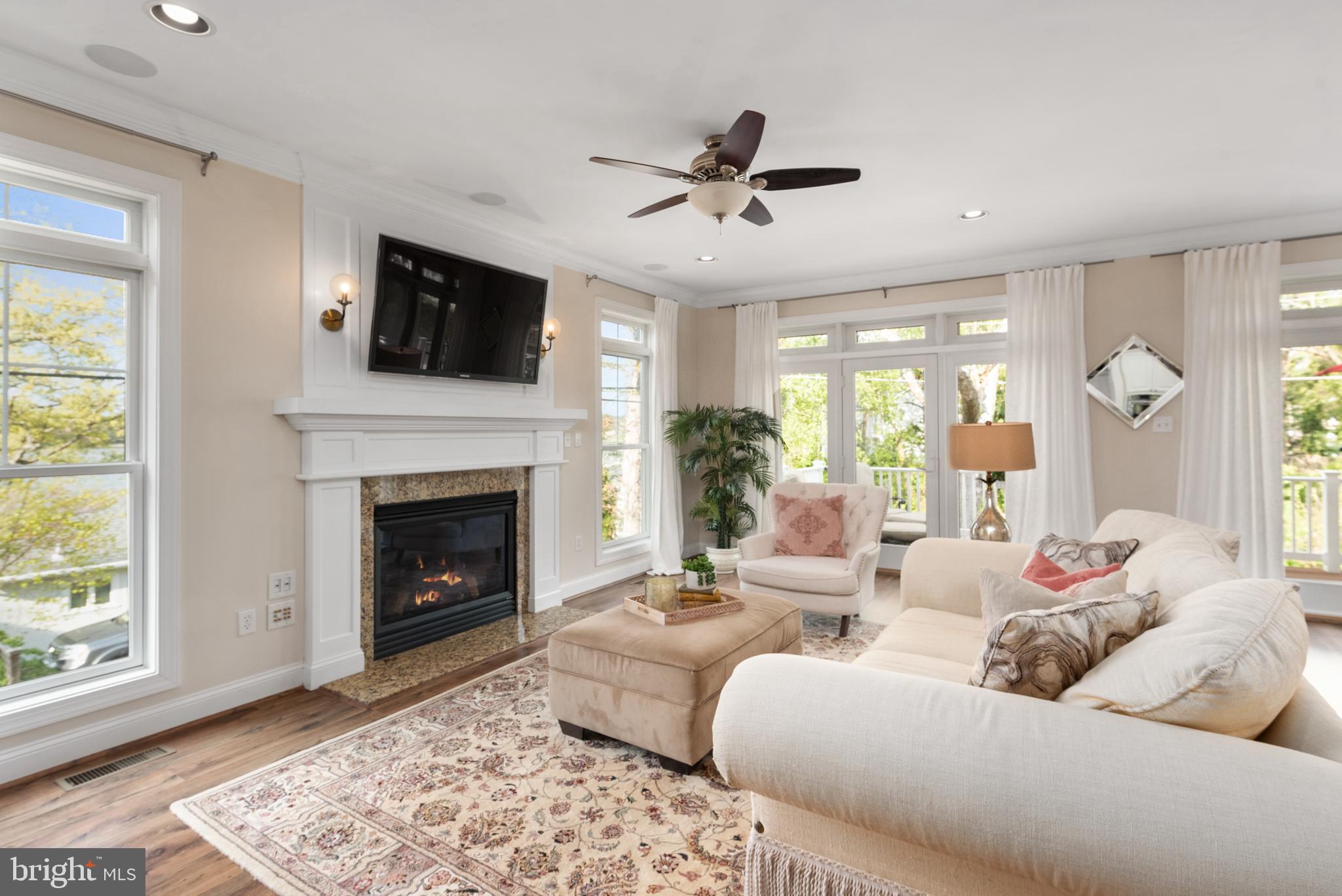7 Apple Road Riva, MD 21140 - Photo 12 of 62 Living Area with natural light