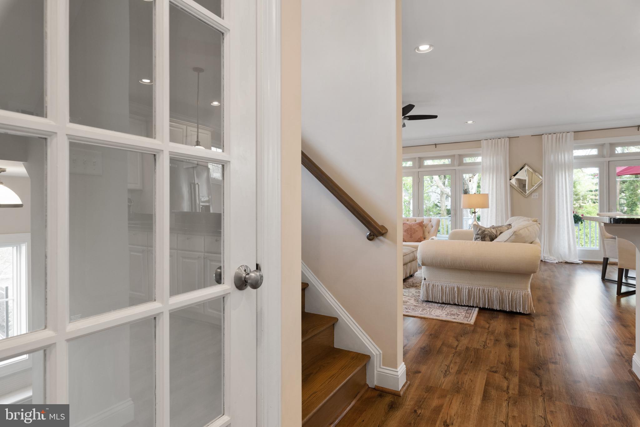 7 Apple Road Riva, MD 21140 - Photo 25 of 62 Stairs to upper level