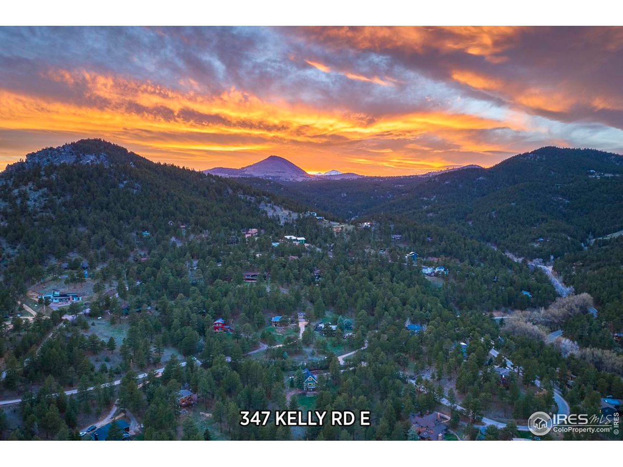 347 Kelly Road East Boulder, CO 80302 - Photo 4 of 30 a view of city and mountain