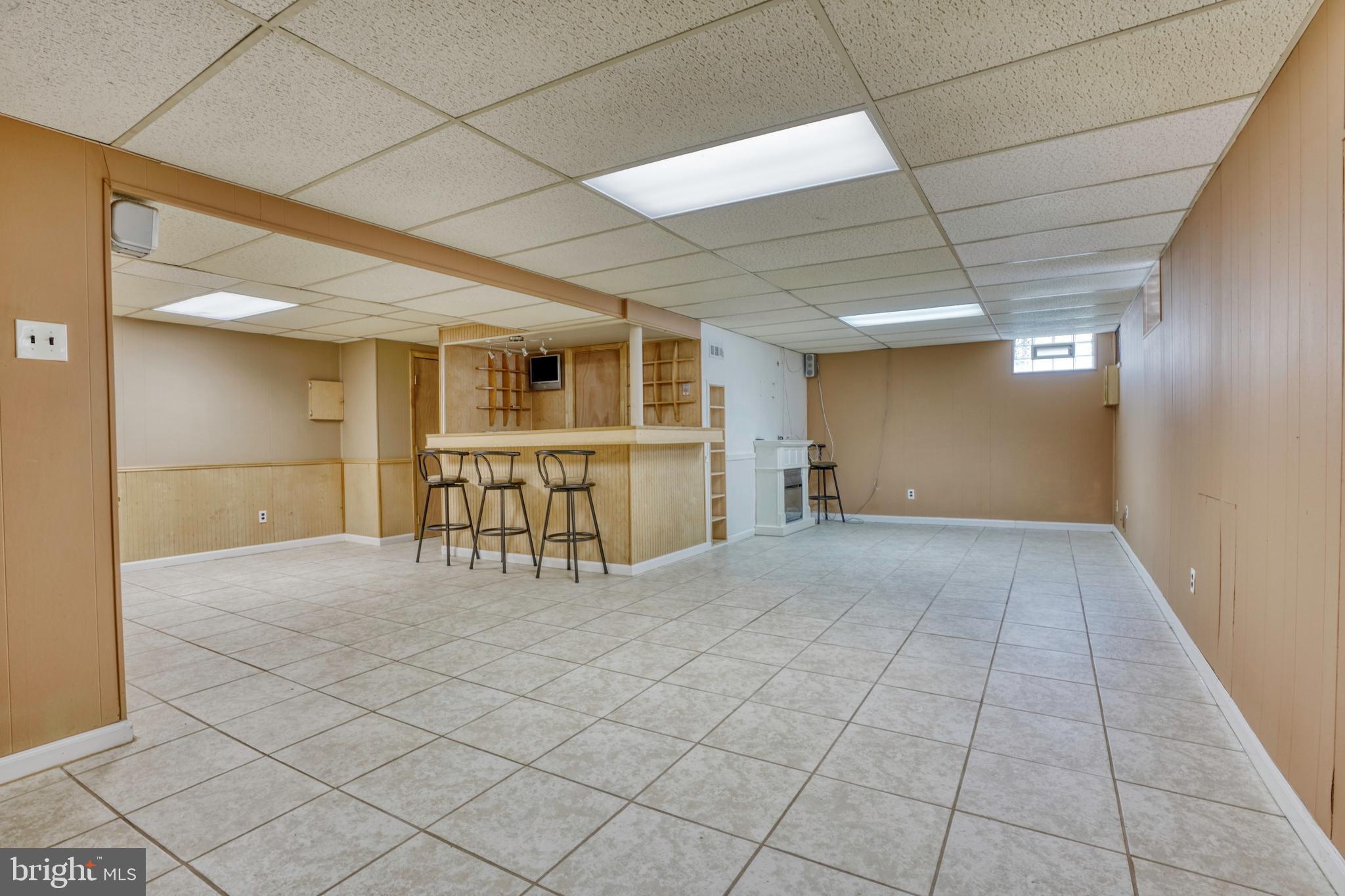 2405 Windsor Road Baltimore, MD 21234 - Photo 24 of 47