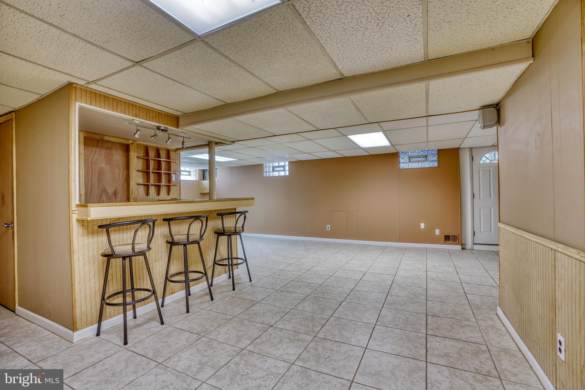 2405 Windsor Road Baltimore, MD 21234 - Photo 26 of 47