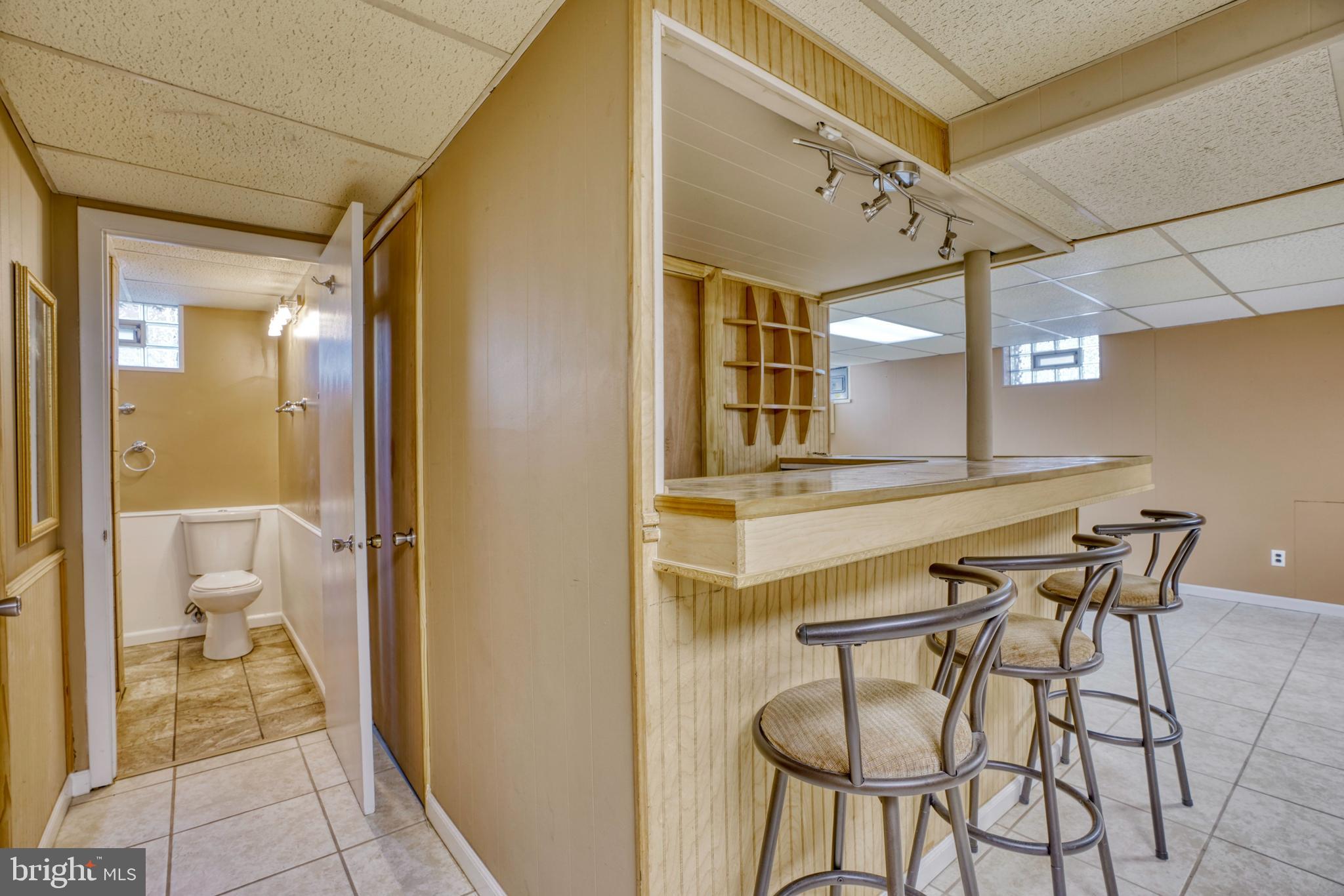 2405 Windsor Road Baltimore, MD 21234 - Photo 27 of 47