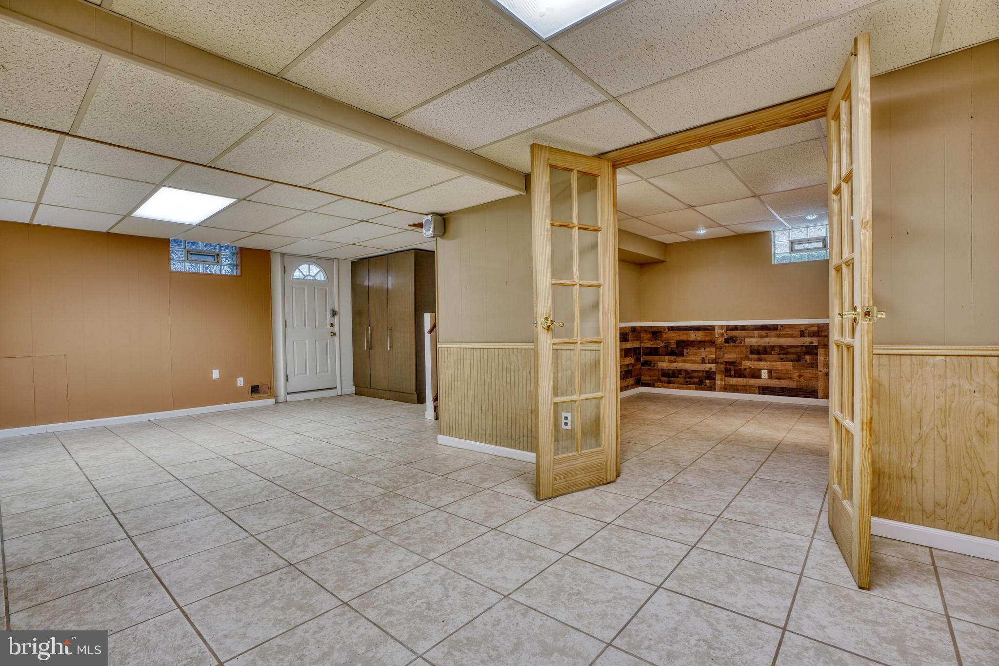 2405 Windsor Road Baltimore, MD 21234 - Photo 32 of 47