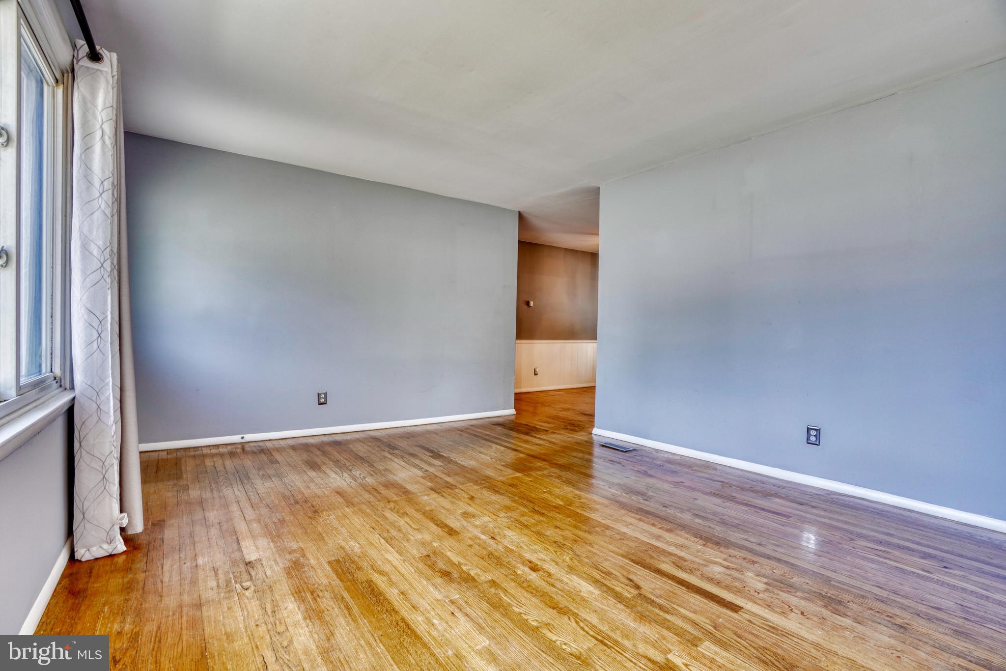 2405 Windsor Road Baltimore, MD 21234 - Photo 5 of 47