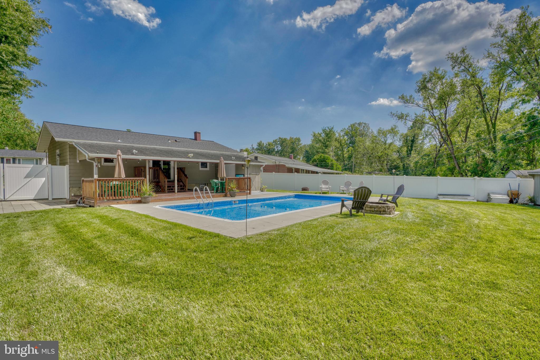 2405 Windsor Road Baltimore, MD 21234 - Photo 44 of 47