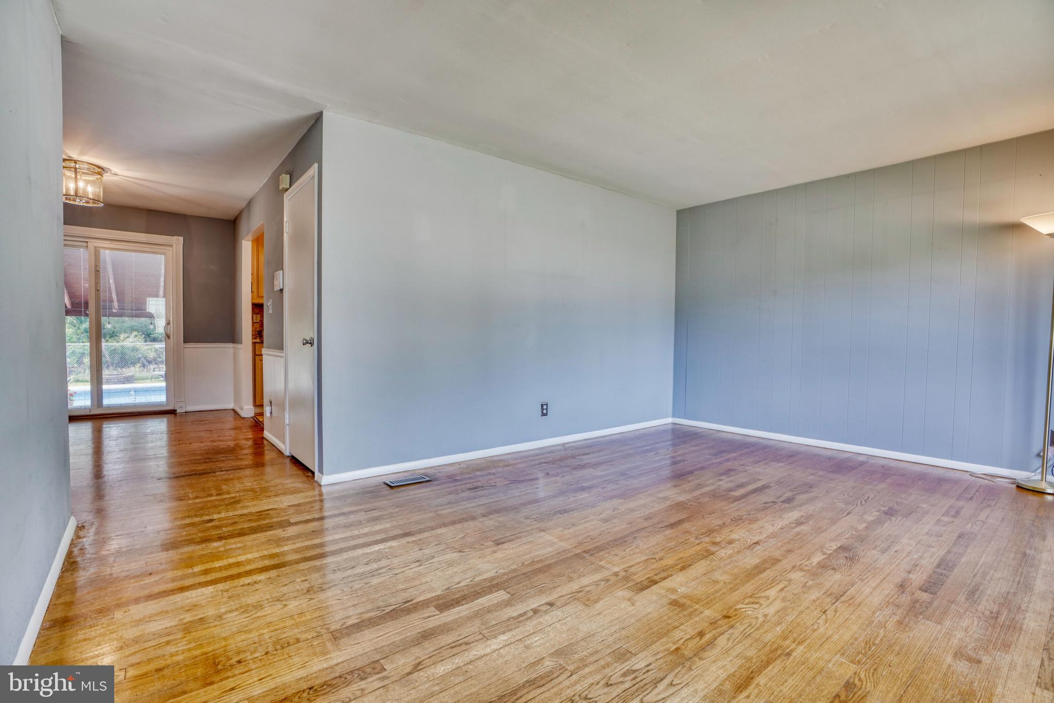 2405 Windsor Road Baltimore, MD 21234 - Photo 6 of 47