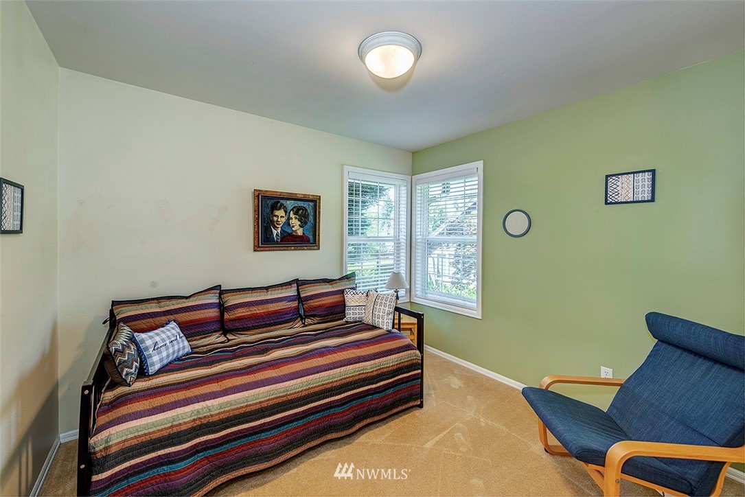 10115 Northeast 155th Street Bothell, WA 98011 - Photo 12 of 22 Gallery Image 12