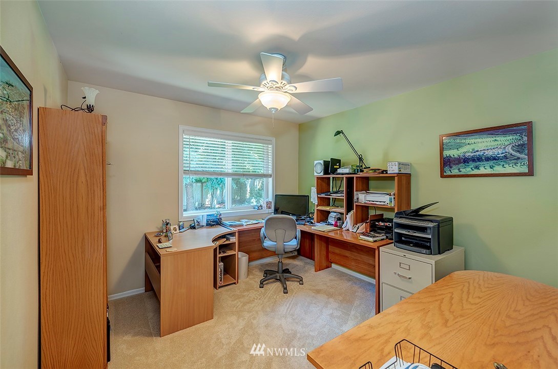 10115 Northeast 155th Street Bothell, WA 98011 - Photo 14 of 22 Gallery Image 14
