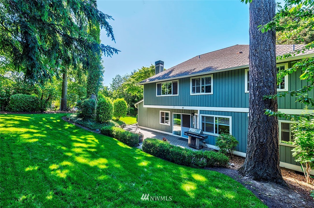 10115 Northeast 155th Street Bothell, WA 98011 - Photo 20 of 22 Gallery Image 20