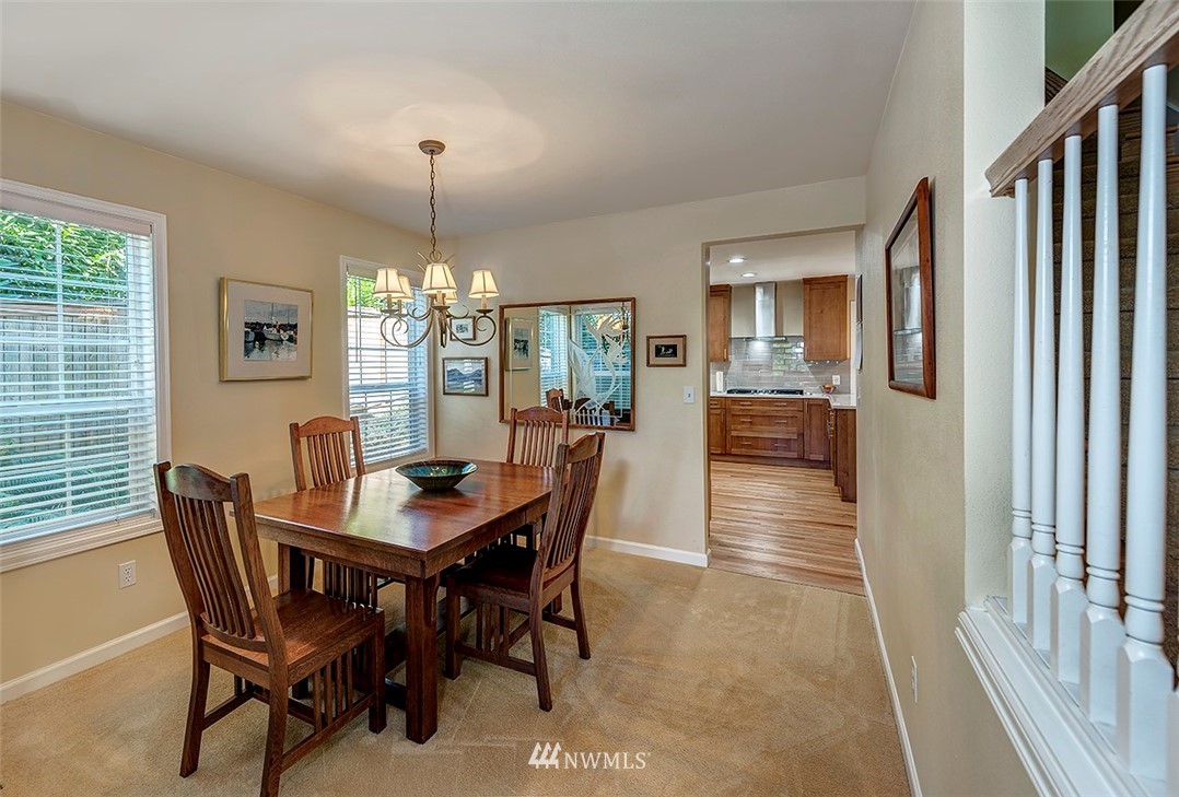 10115 Northeast 155th Street Bothell, WA 98011 - Photo 5 of 22 Gallery Image 5