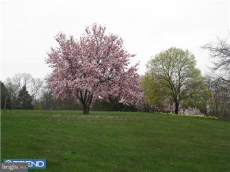 701 Old Bethlehem Road Perkasie, PA 18944 - Photo 2 of 9