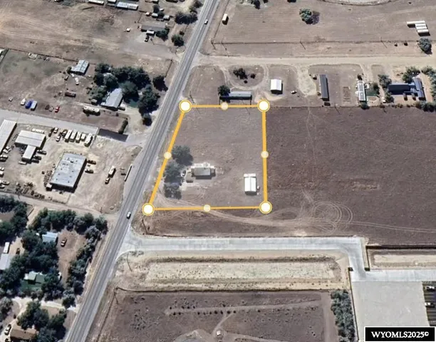 $300,000 | 2590 Salt Creek Highway, Bar Nunn, WY 82601
