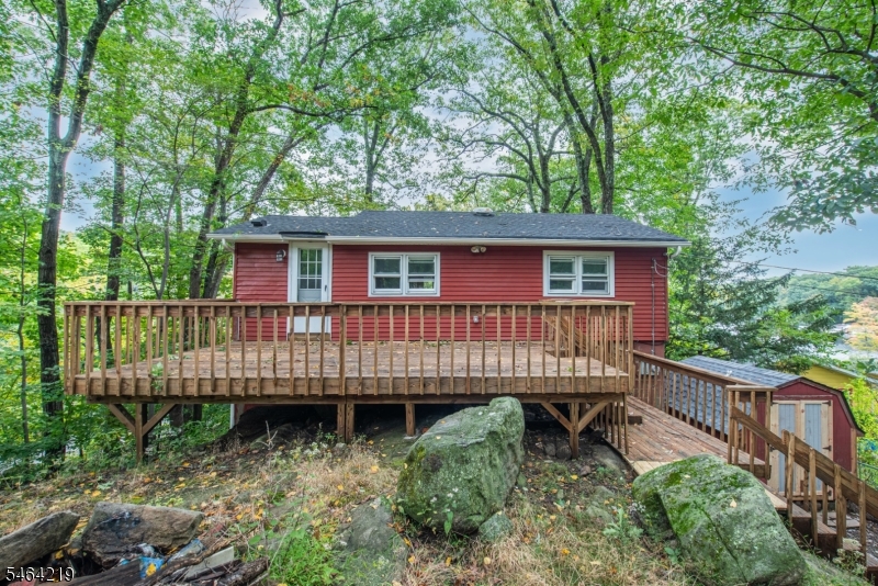 8 Weaver House Cove Road Andover, NJ 07821 - Photo 19 of 20 Gallery Image 19