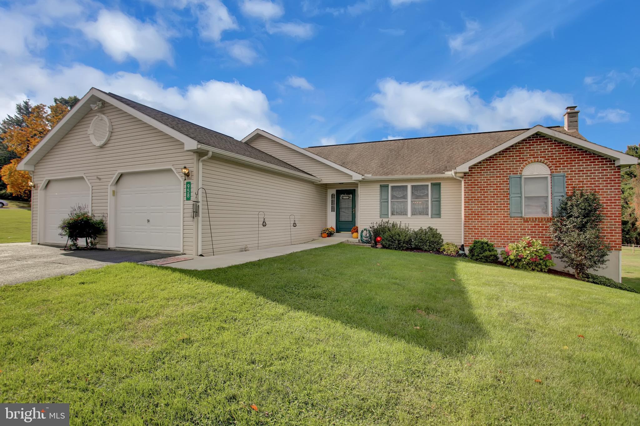 958 Myerstown Road Gardners, PA 17324 - Photo 2 of 27 Gallery Image 2