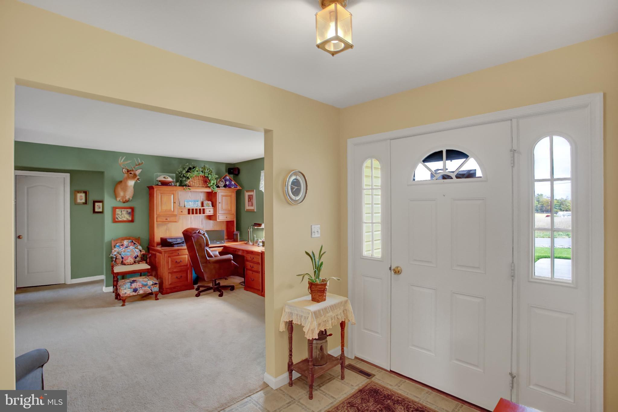 958 Myerstown Road Gardners, PA 17324 - Photo 3 of 27 Gallery Image 3