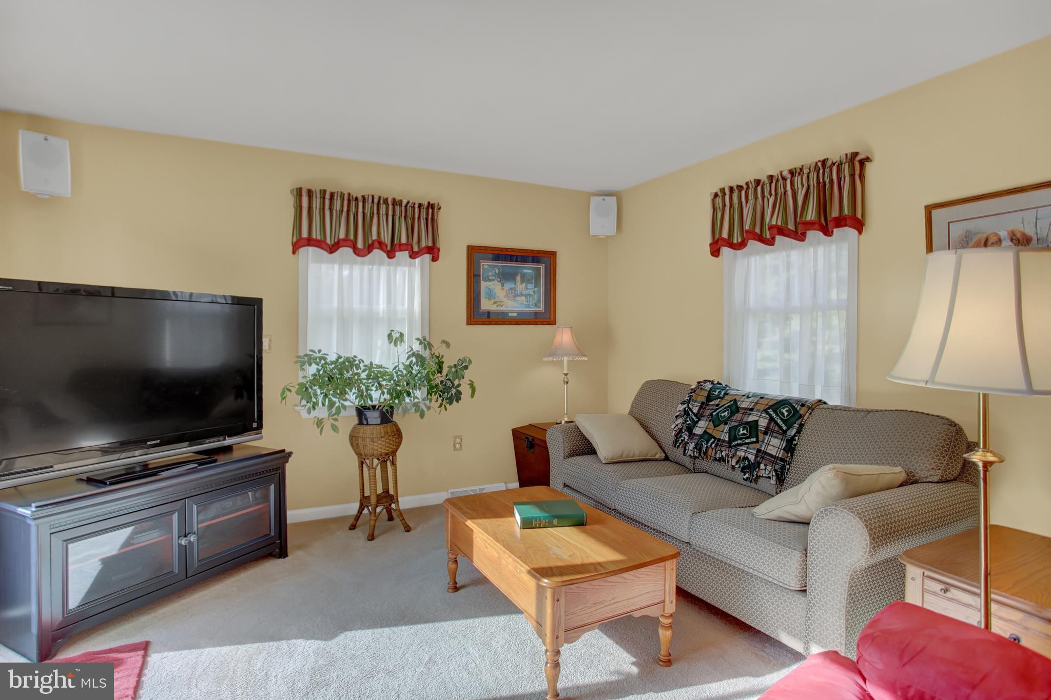 958 Myerstown Road Gardners, PA 17324 - Photo 9 of 27 Gallery Image 9