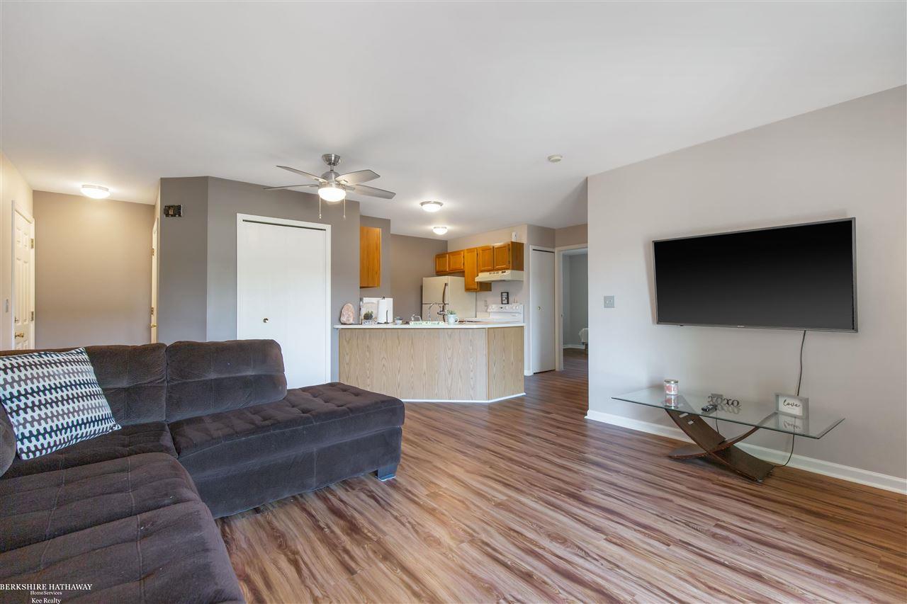 33835 Hooker Road, Unit 8 Chesterfield, MI 48047 - Photo 5 of 15