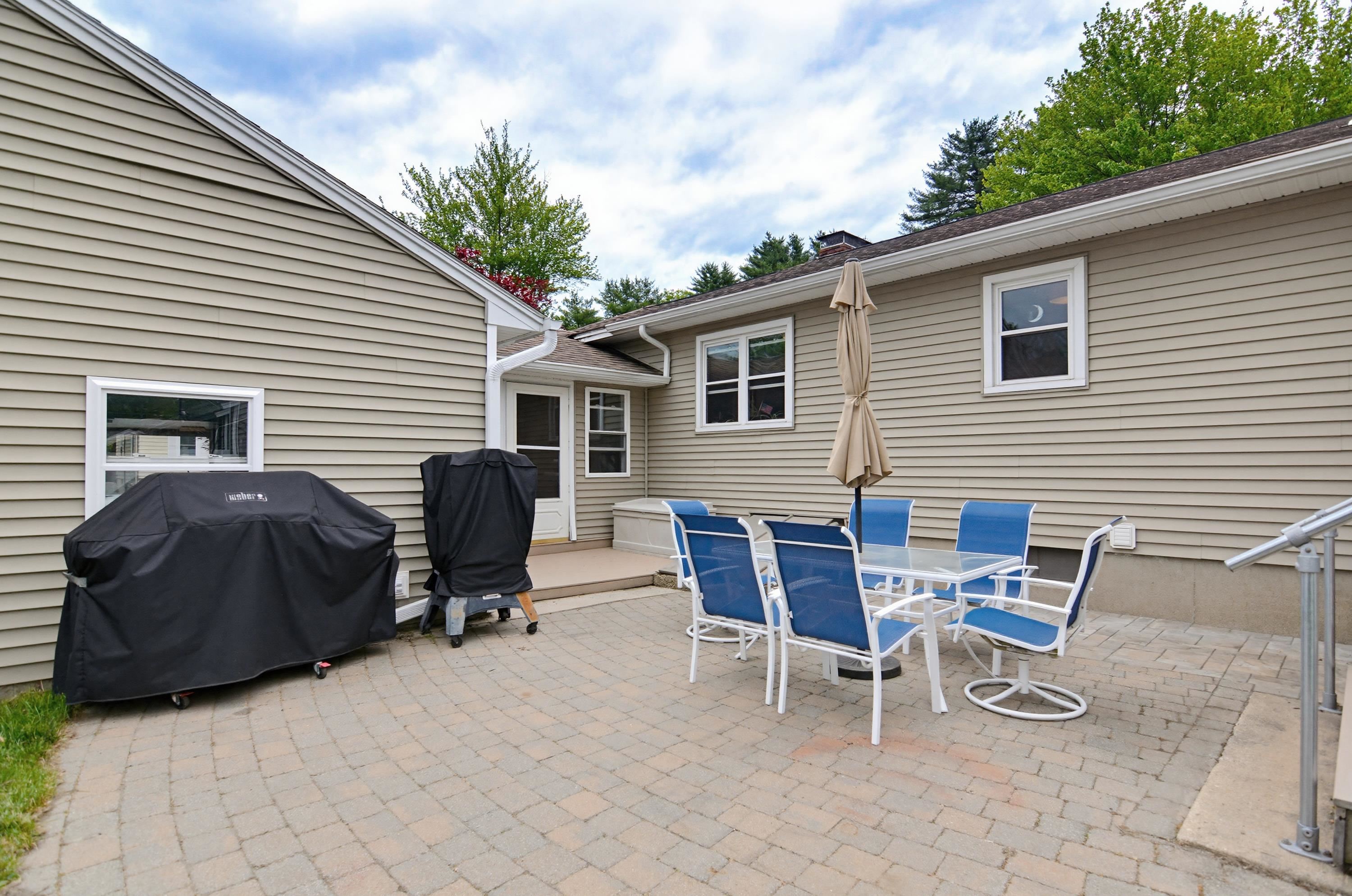 6 Ray Drive Hooksett, NH 03106 - Photo 33 of 52