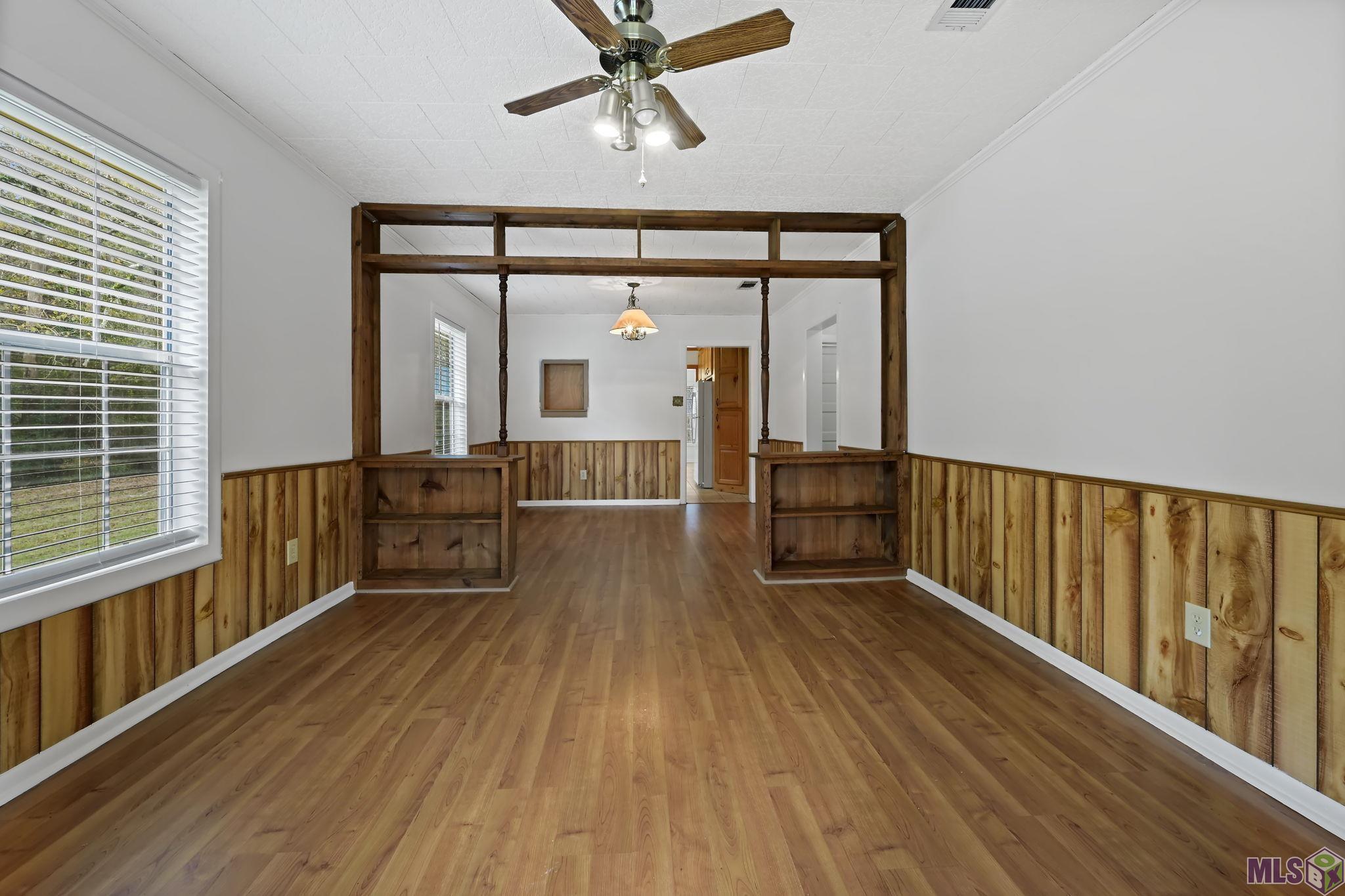 1725 Cedar Street Jackson, LA 70748 - Photo 6 of 15 Living Room