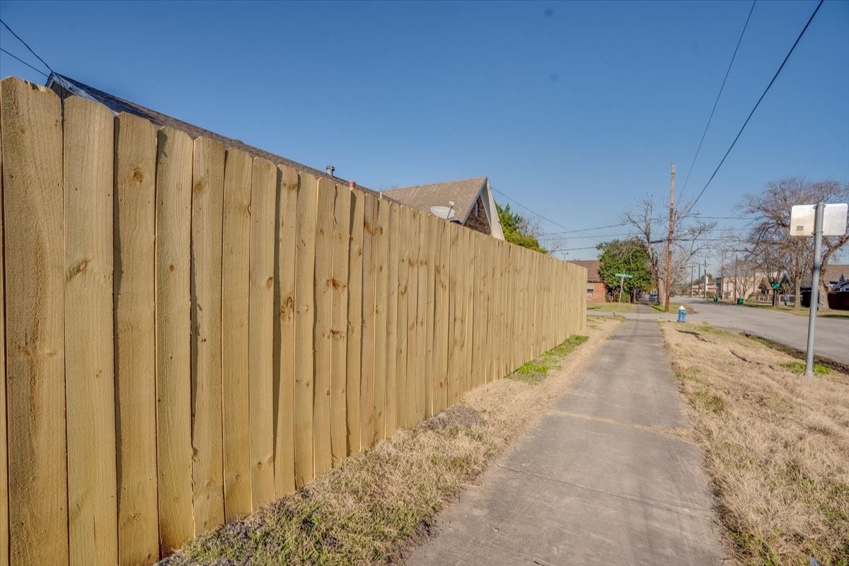1118 Elliston Street Houston, TX 77023 - Photo 34 of 34