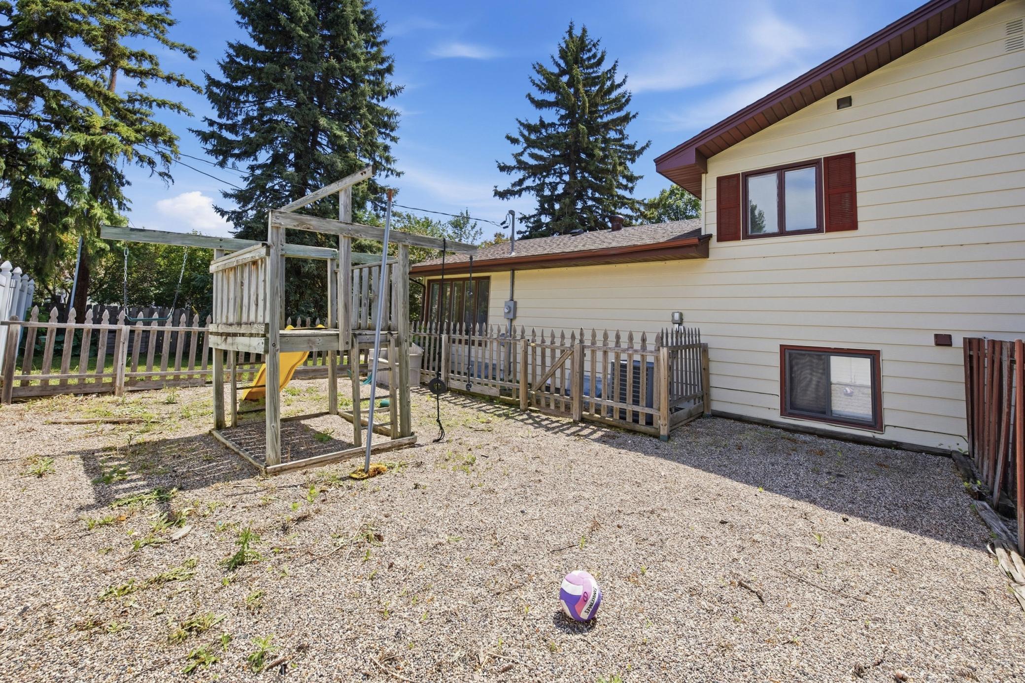 1304 26th Avenue South Moorhead, MN 56560 - Photo 6 of 26