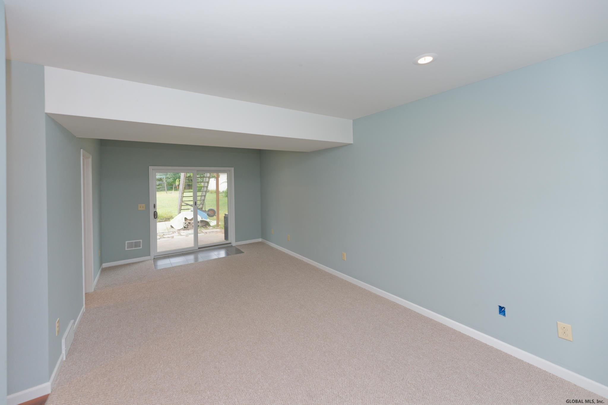 209 A Vly Road Colonie, NY 12309 - Photo 19 of 35 Photo 19