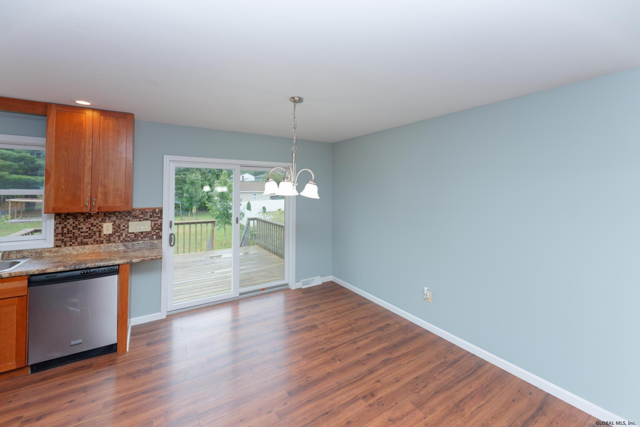 209 A Vly Road Colonie, NY 12309 - Photo 9 of 35 Photo 9