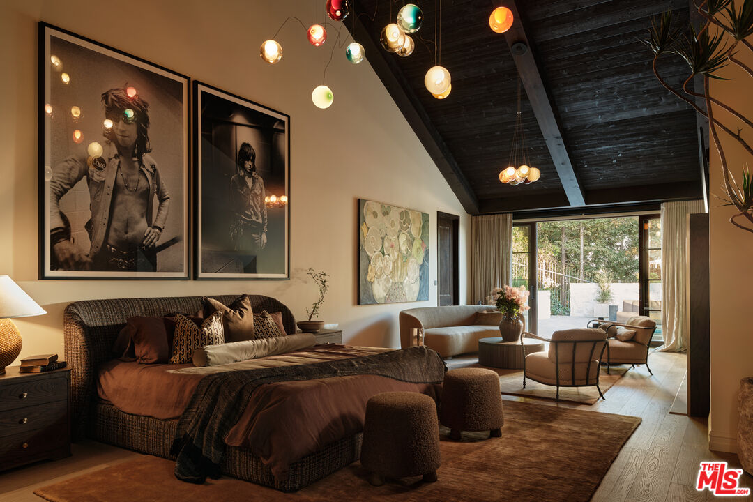 851 Strada Vecchia Road Los Angeles, CA 90077 - Photo 9 of 29 Gallery Image 9