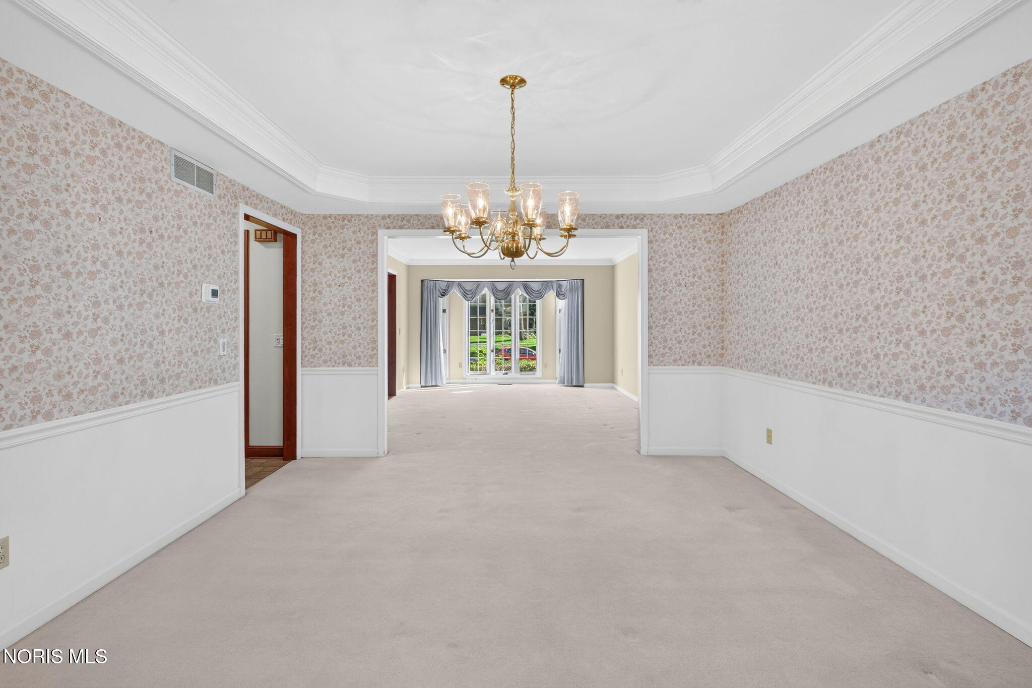 7050 Cloister Road Toledo, OH 43617 - Photo 15 of 56 Gallery Image 15