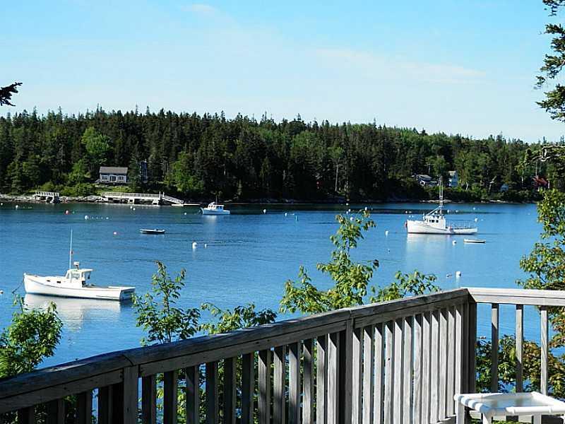 41 Barter Point Road Tenants Harbor, ME 04860 - Photo 2 of 26 Exterior Front.