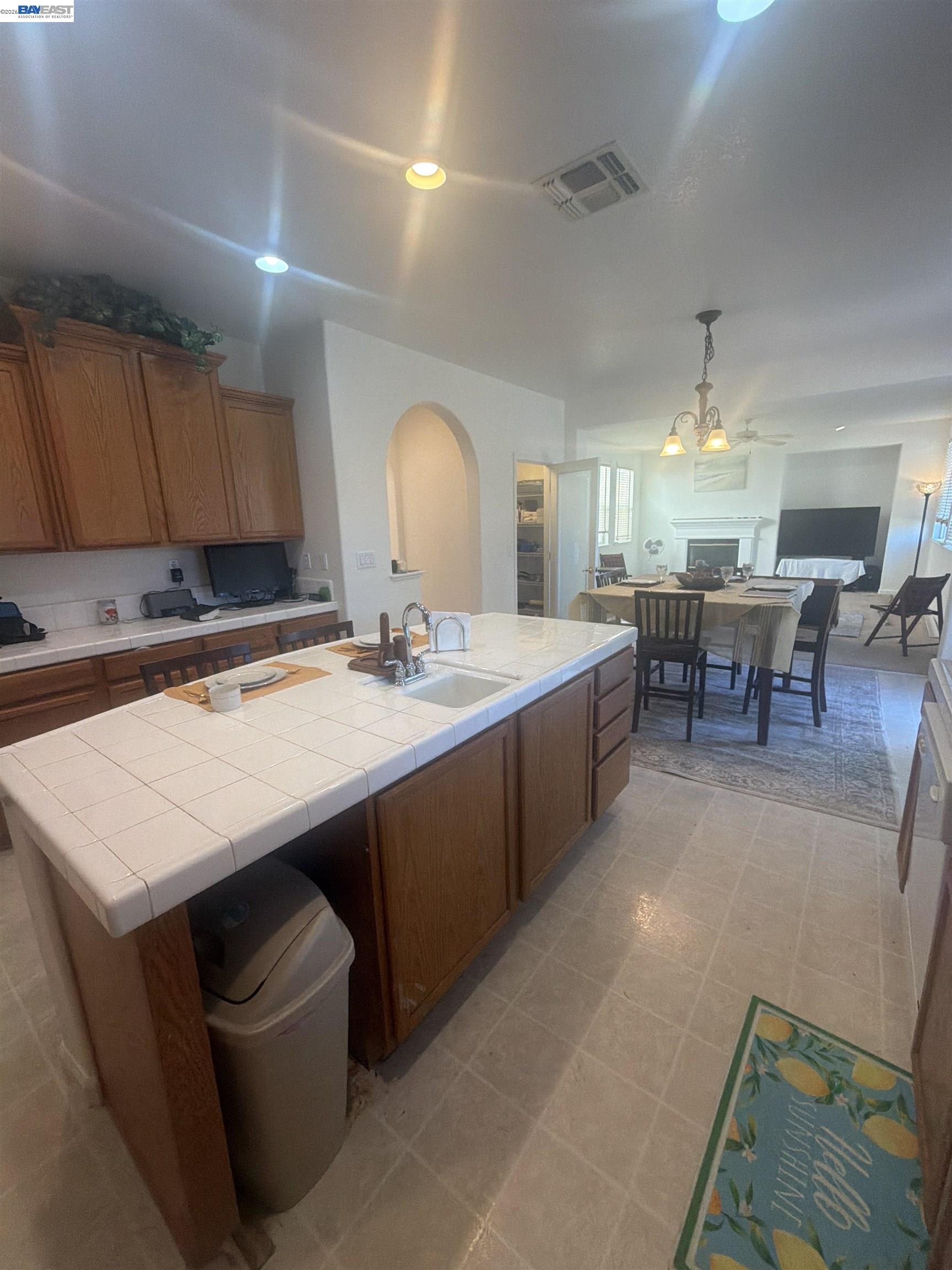 7629 Colbert Drive Rancho Murieta, CA 95683 - Photo 17 of 37 Gallery Image 17