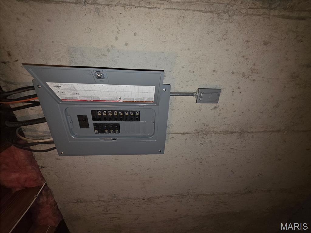 832 Prigge Road St. Louis, MO 63138 - Photo 25 of 32